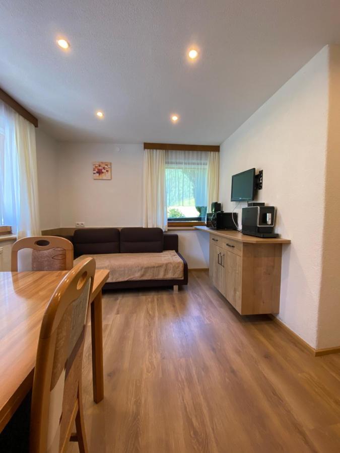 Ferienwohnungen Oetztal Sautens Bagian luar foto