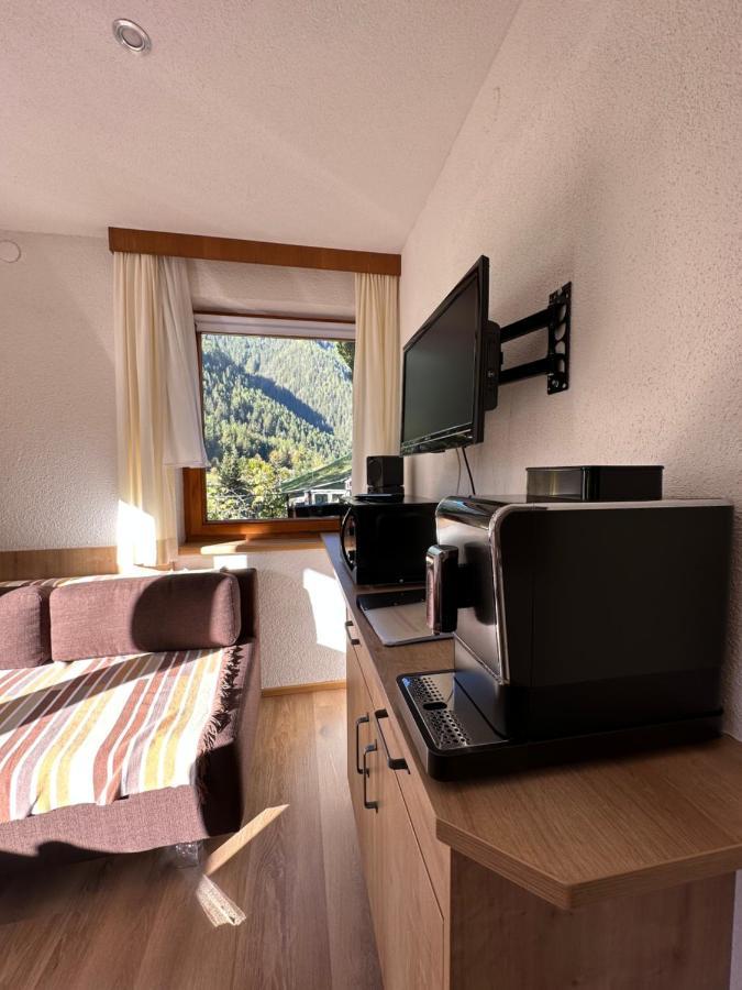 Ferienwohnungen Oetztal Sautens Bagian luar foto